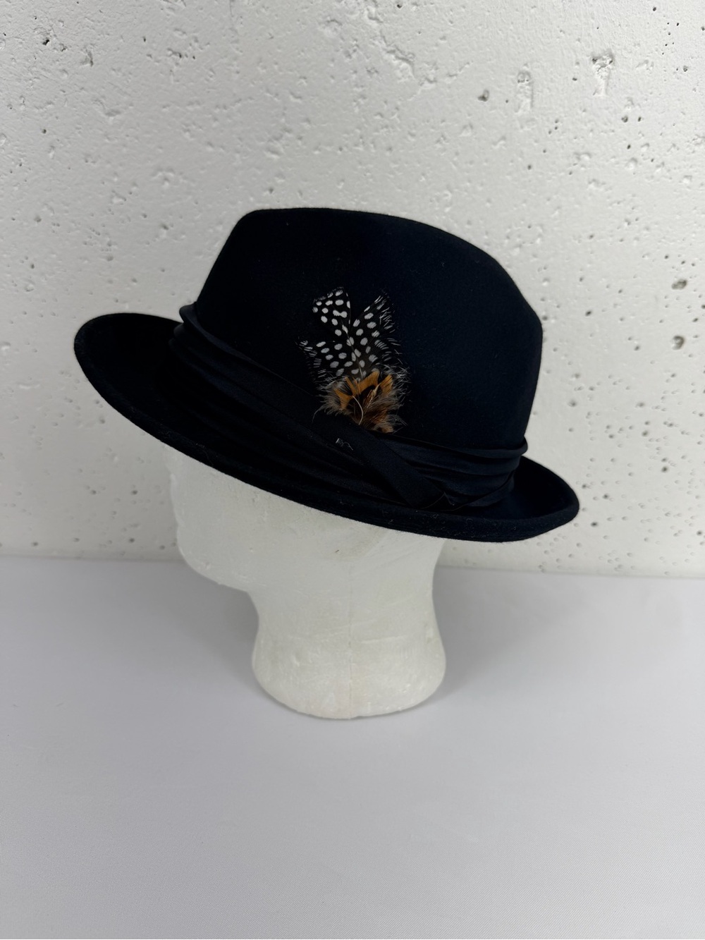 Stacy Adams size Large Black Wool Fedora Hat